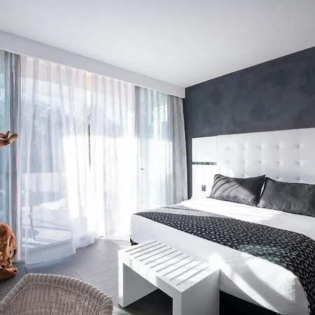 Natura Mas Tapiolas Hotel 4*