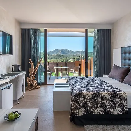 Ξενοδοχείο Natura Mas Tapiolas 4*