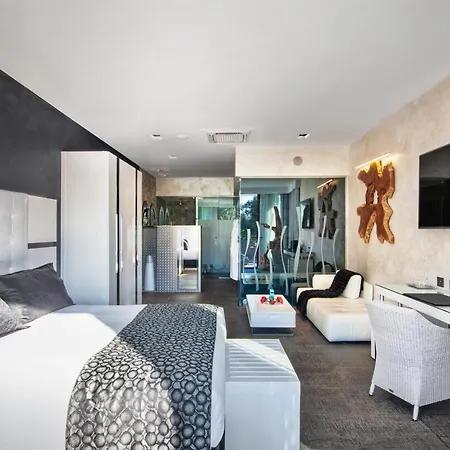 Hotel Natura Mas Tapiolas 4*
