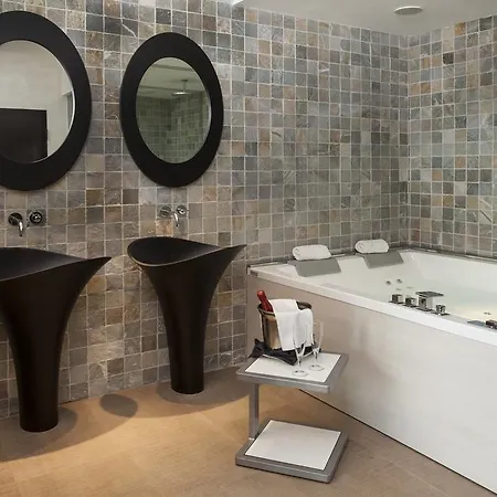 Natura Mas Tapiolas Hotel 4*
