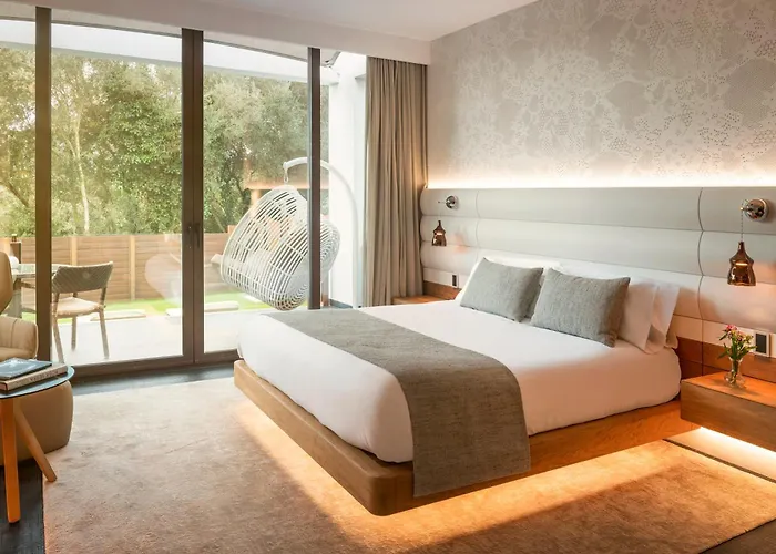 Hotel Natura Mas Tapiolas 4*